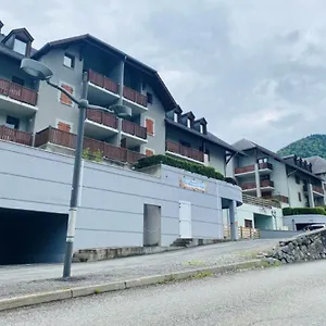 https://studio-t1-bis-4-couchages.midi-pyreneeshotels.com